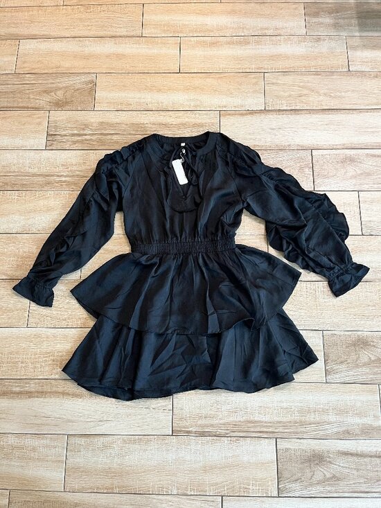 glam Dresses & Skirts - Womens NWT Glam Black Mini Dress - M